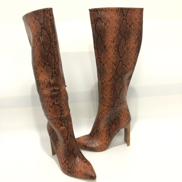 Billini Dare You To Try Heeled Snake Print Knee High Boots Multicolor Size 8 - Picture 8 of 10